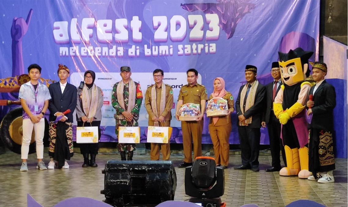 SMAIT As-Syifa Boarding School Wanareja Sukses Menggelar Grand Opening ALFEST 2023